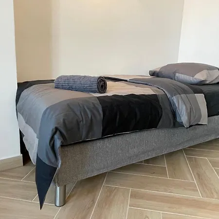 Apartament Luxurious For 6 Guests In The Inner - 52-7 *